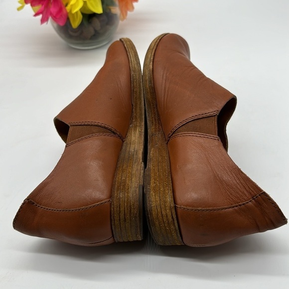 Kork-Ease Brown Leather Slip On Loafers Size 7.5 MCL6181D - Picture 4 of 7